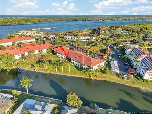 $355,000 | 6101 Southeast Landing Way, Unit 5, Stuart, FL 34997