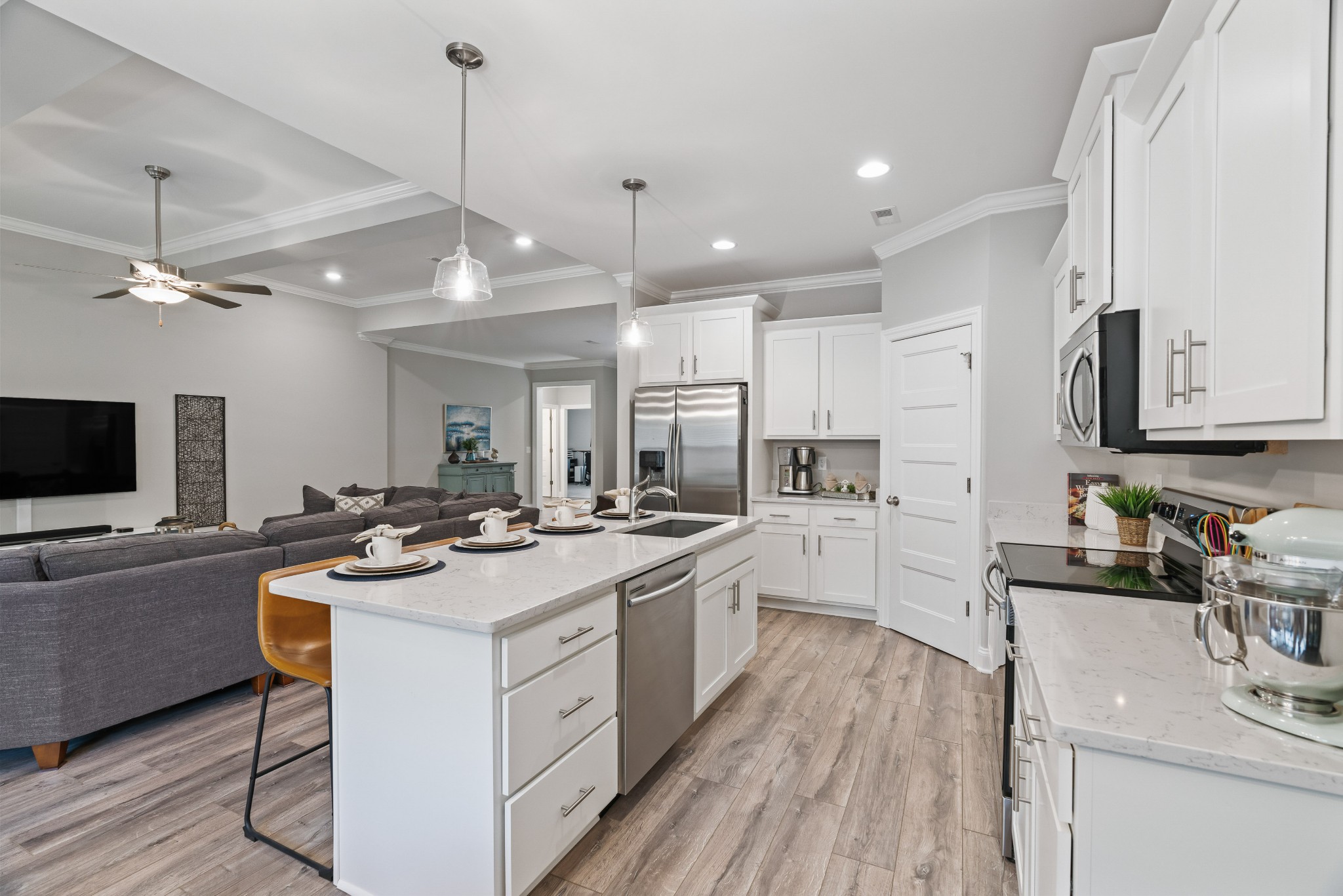 623 Gallant Way Murfreesboro, TN 37129 - Photo 20 of 48 a kitchen with a sink stove cabinets and refrigerator