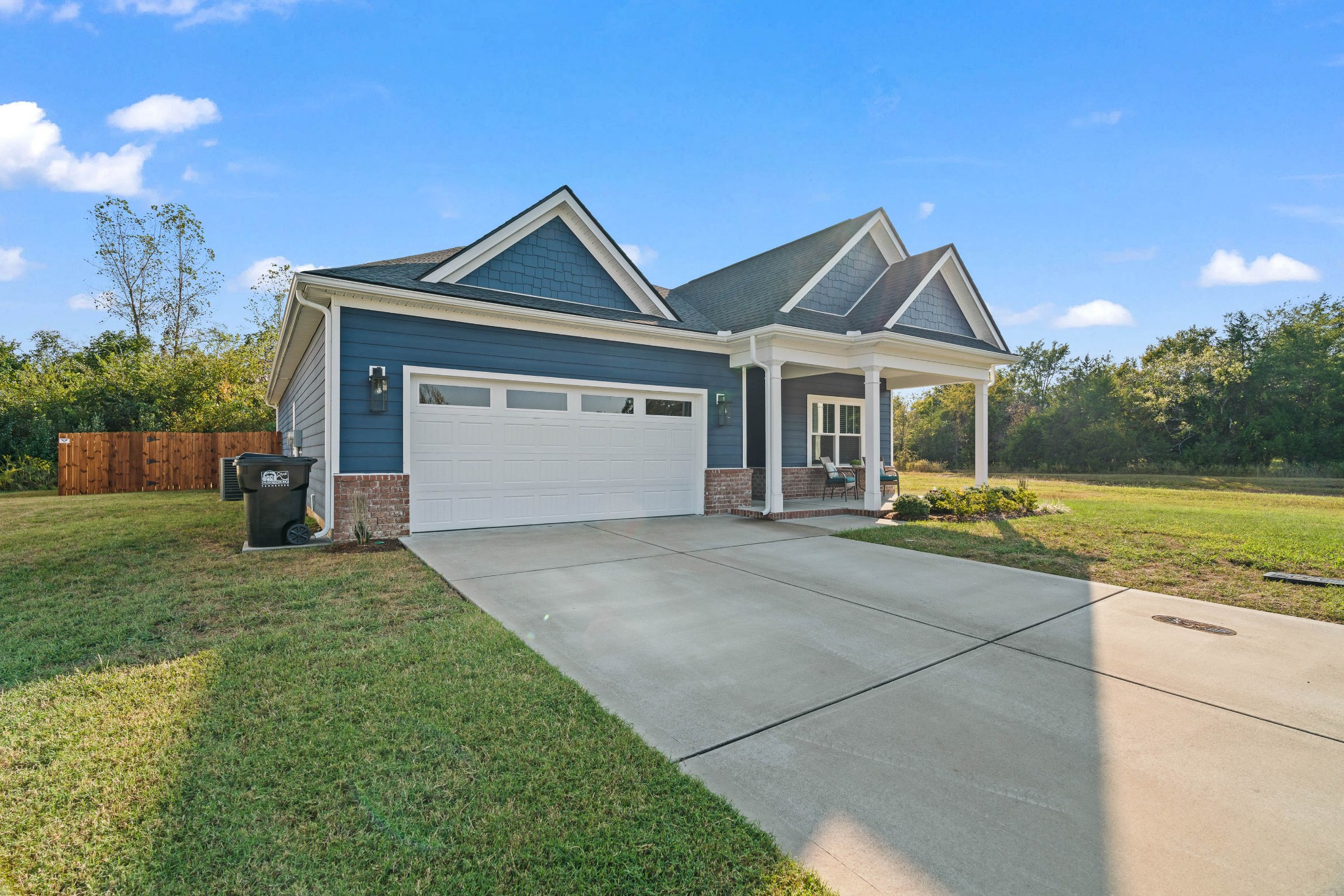 623 Gallant Way Murfreesboro, TN 37129 - Photo 2 of 48 a view of a house with backyard and porch