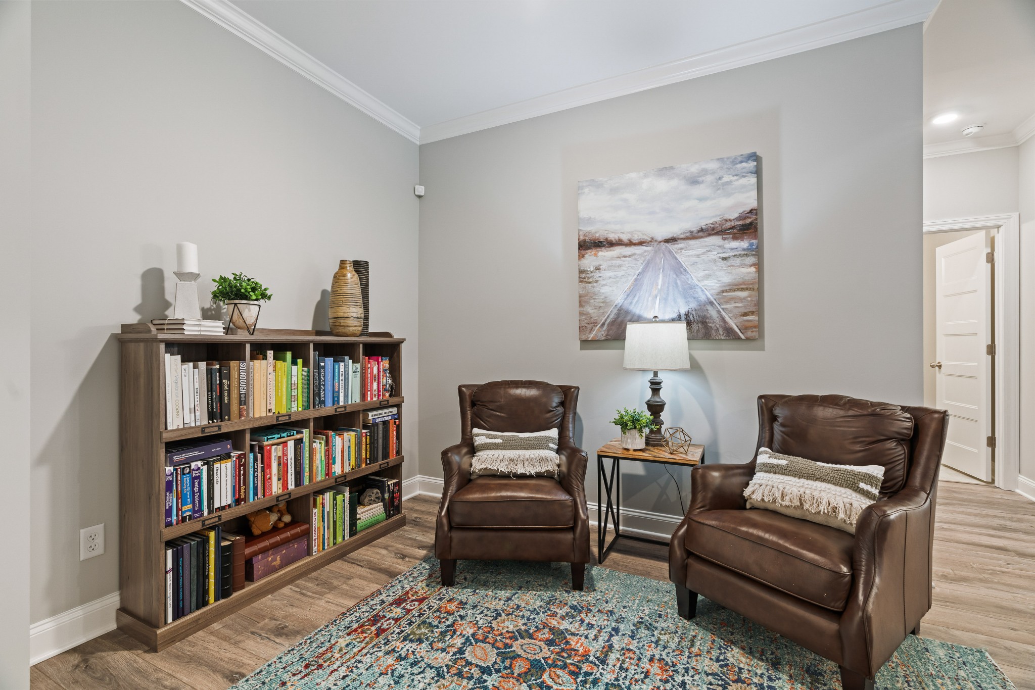 623 Gallant Way Murfreesboro, TN 37129 - Photo 9 of 48 a living room with furniture and a book shelf