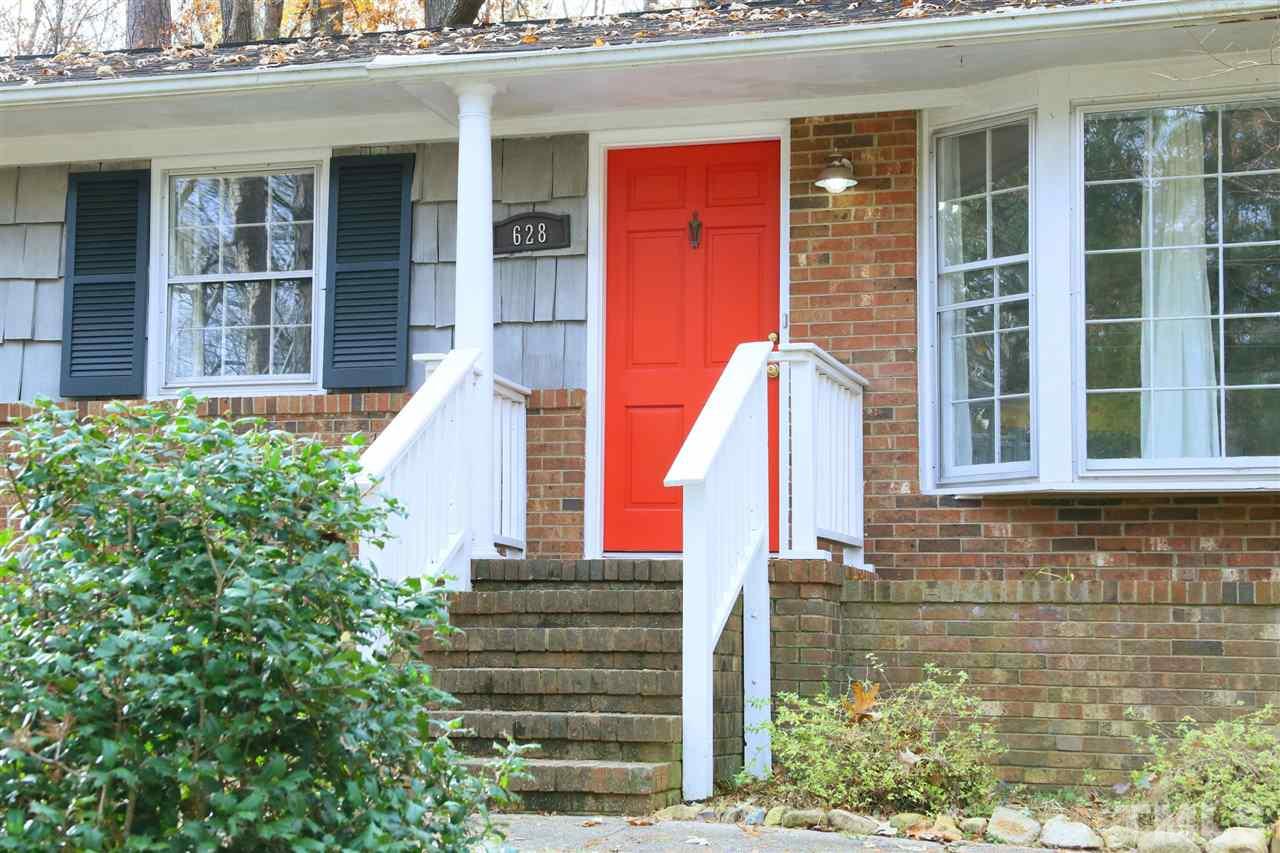 628 Tinkerbell Road Chapel Hill, NC 27517 - Photo 1 of 24 Gallery Image 1
