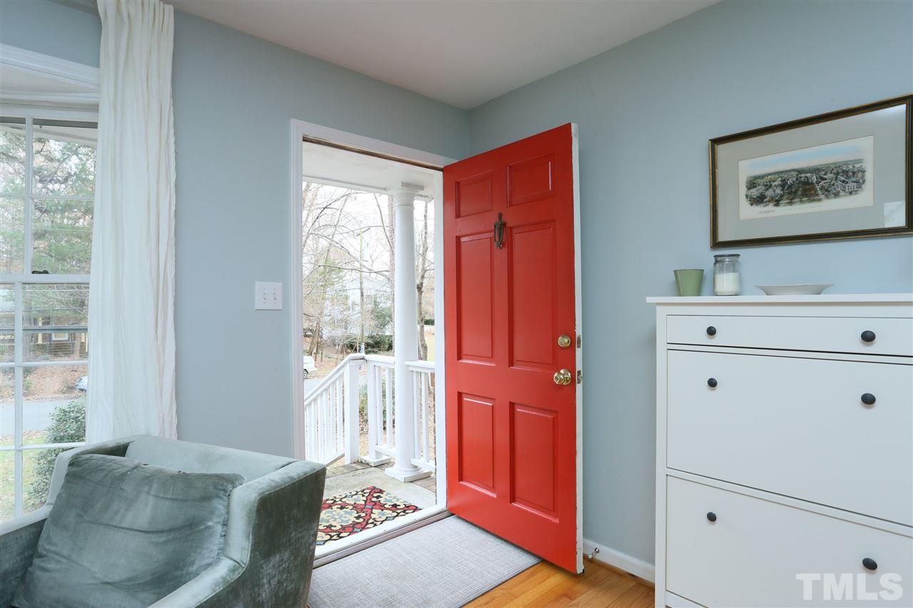 628 Tinkerbell Road Chapel Hill, NC 27517 - Photo 2 of 24 Gallery Image 2