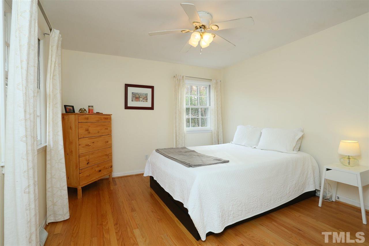 628 Tinkerbell Road Chapel Hill, NC 27517 - Photo 11 of 24 Gallery Image 11