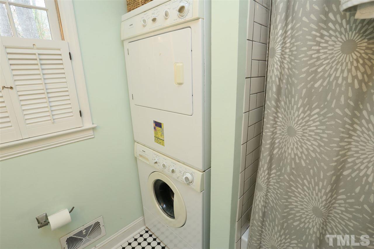628 Tinkerbell Road Chapel Hill, NC 27517 - Photo 18 of 24 Gallery Image 18