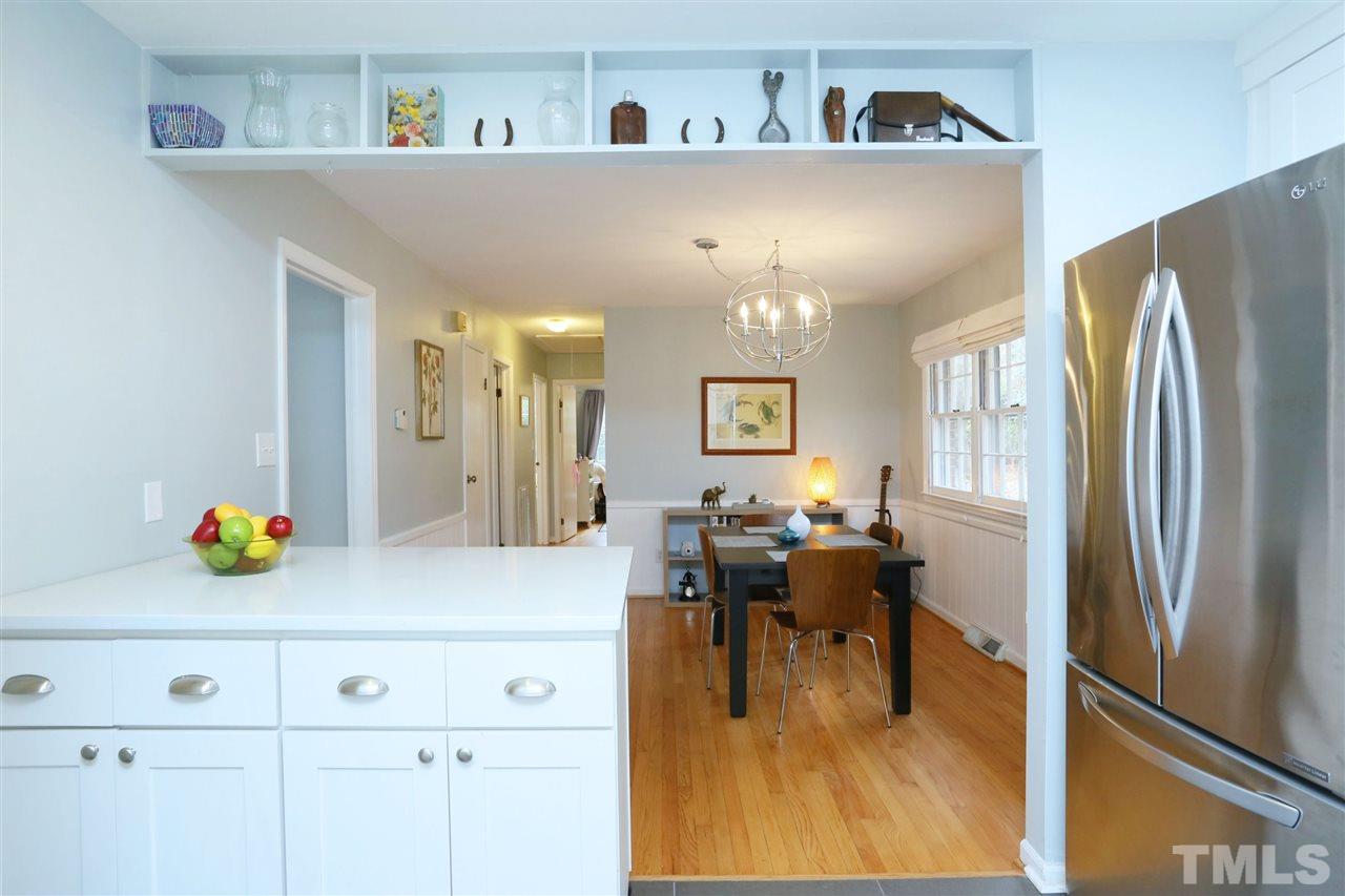 628 Tinkerbell Road Chapel Hill, NC 27517 - Photo 9 of 24 Gallery Image 9
