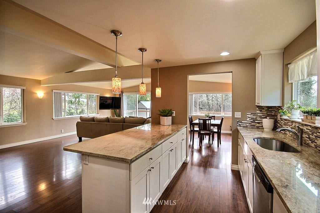 14317 Southeast 192nd Street Renton, WA 98058 - Photo 14 of 27 Gallery Image 14