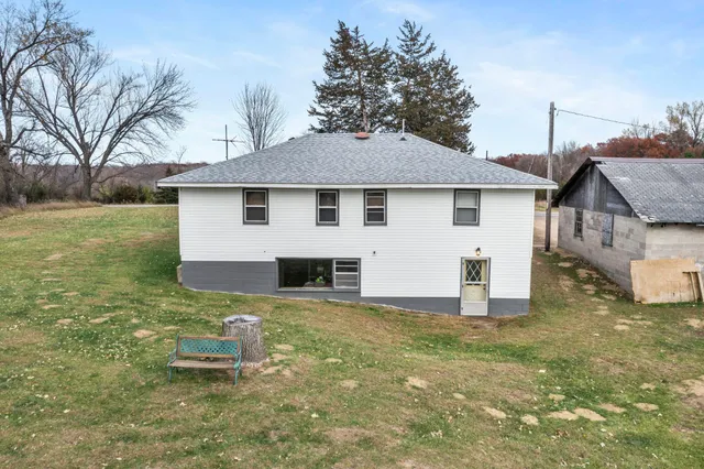 $329,900 | 32536 Jackson Road Northeast, Cambridge, MN 55008