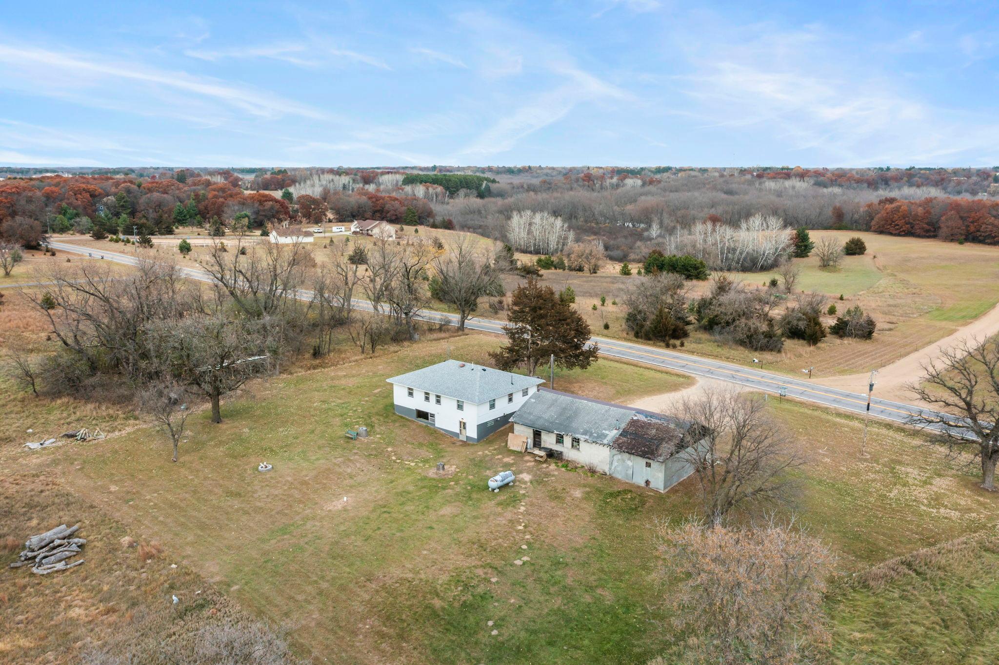 32536 Jackson Road Northeast Cambridge, MN 55008 - Photo 5 of 46