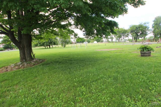705 Jacktown Road Bangor, PA 18013 - Photo 3 of 12 Gallery Image 3