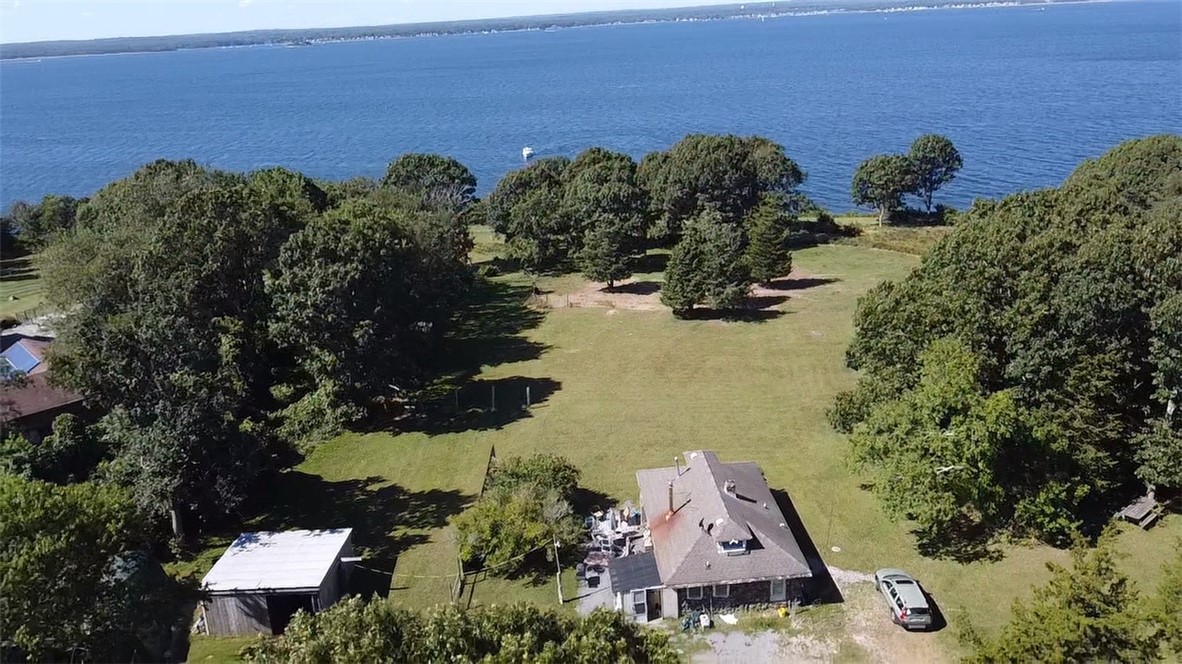 1261 North Main Road Jamestown, RI 02835 - Photo 11 of 11 Gallery Image 11