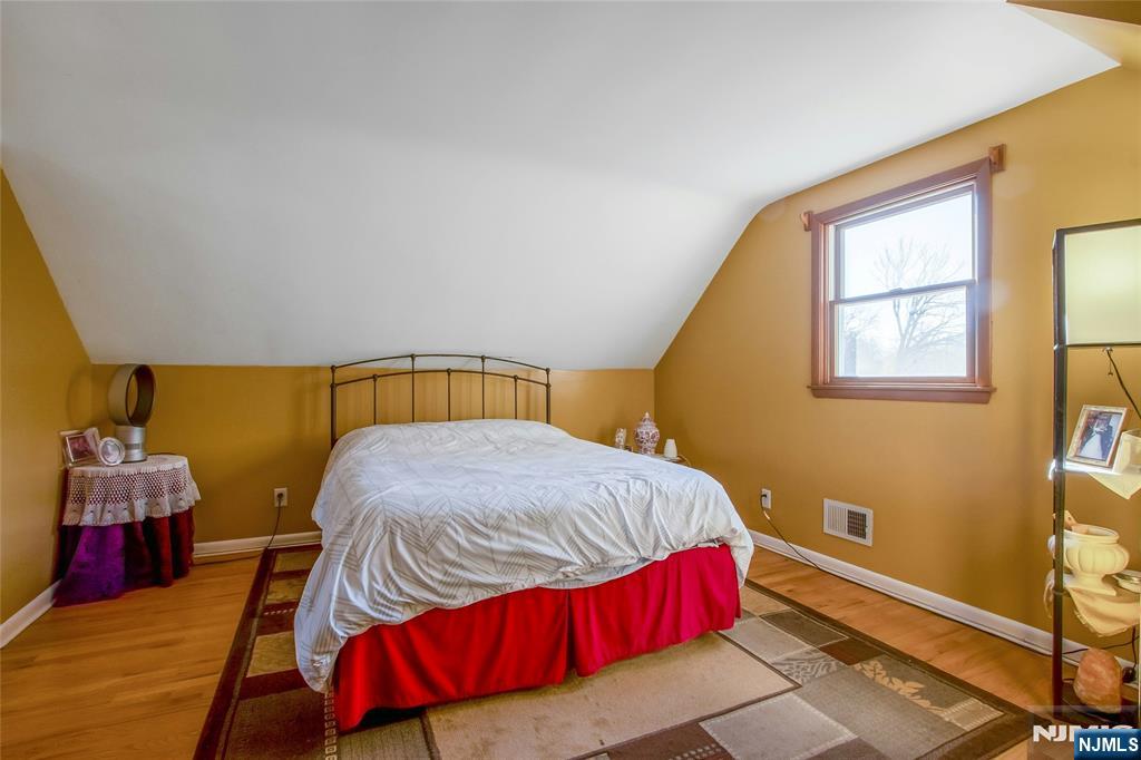497 Tappan Road Norwood, NJ 07648 - Photo 19 of 33