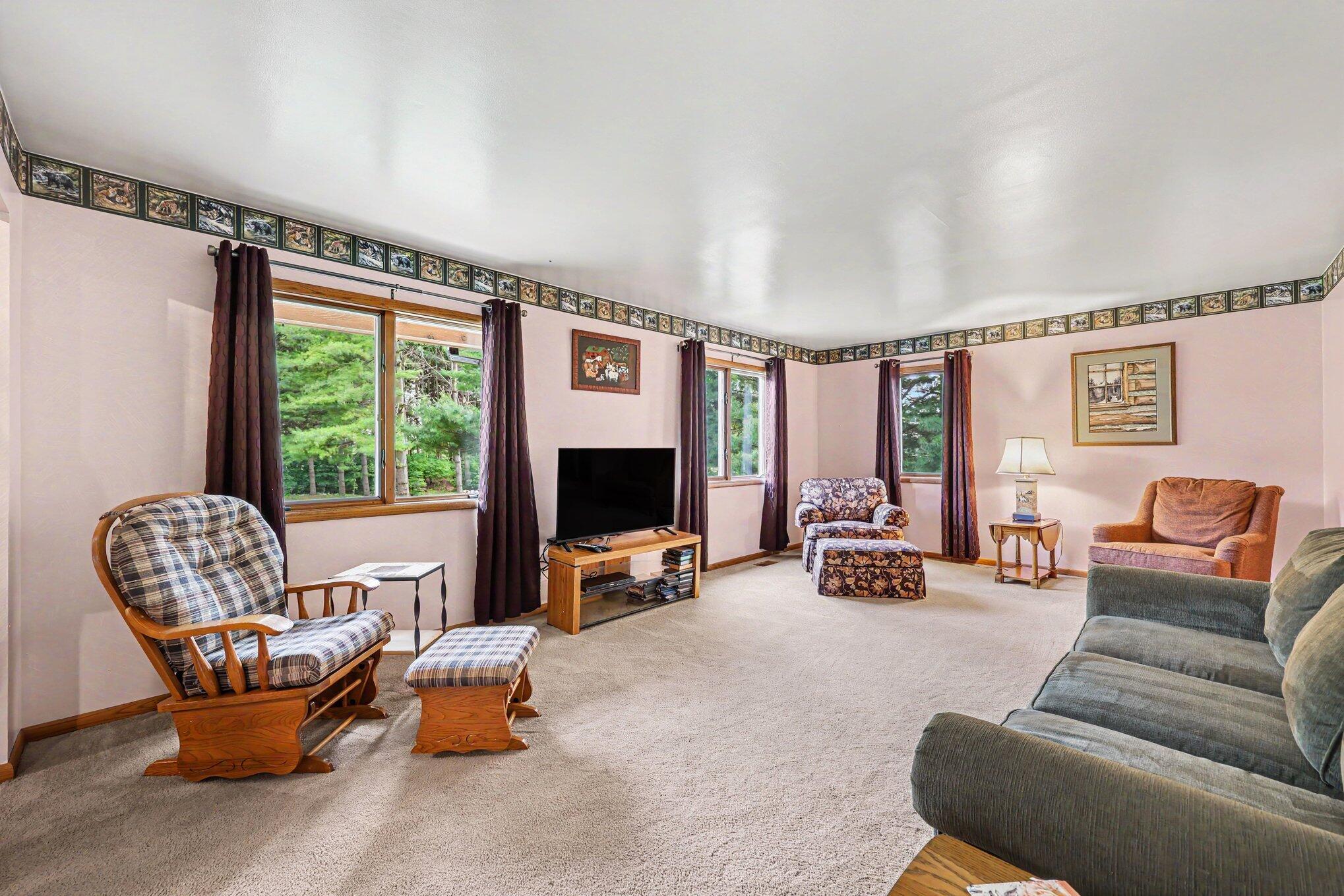 5688 West Waters Road Ann Arbor, MI 48103 - Photo 17 of 47 16 - 5688 W Waters Rd