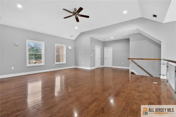 $4,500 | 19 Utica Road, Edison, NJ 08820