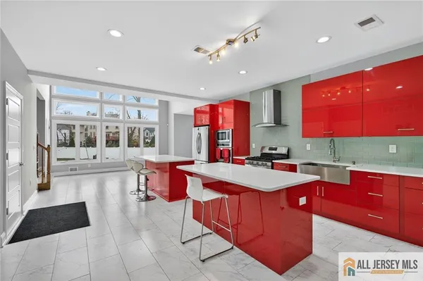 $4,500 | 19 Utica Road, Edison, NJ 08820