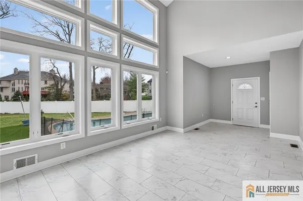 $4,500 | 19 Utica Road, Edison, NJ 08820