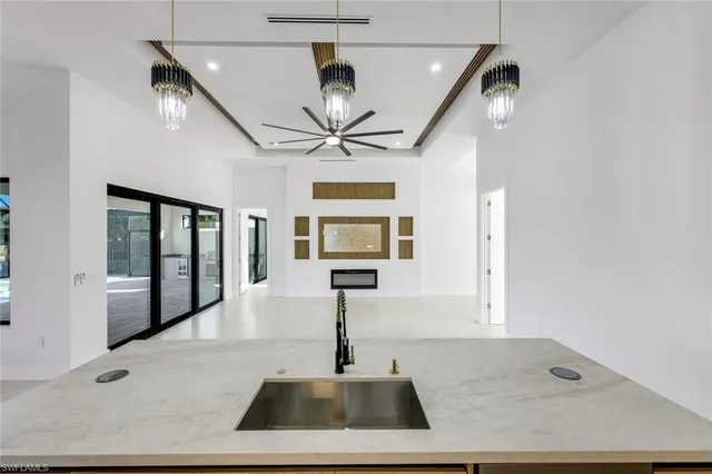 $799,000 | 141 Southeast 21st Street, Cape Coral, FL 33990