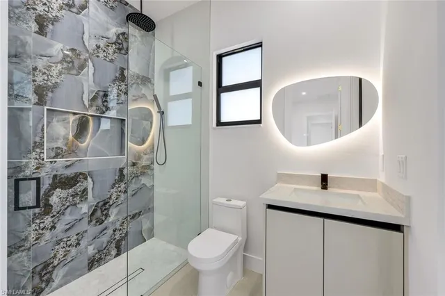 $799,000 | 141 Southeast 21st Street, Cape Coral, FL 33990