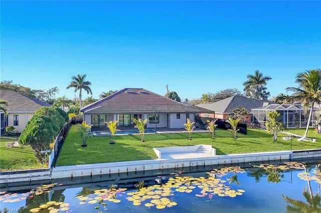 $799,000 | 141 Southeast 21st Street, Cape Coral, FL 33990