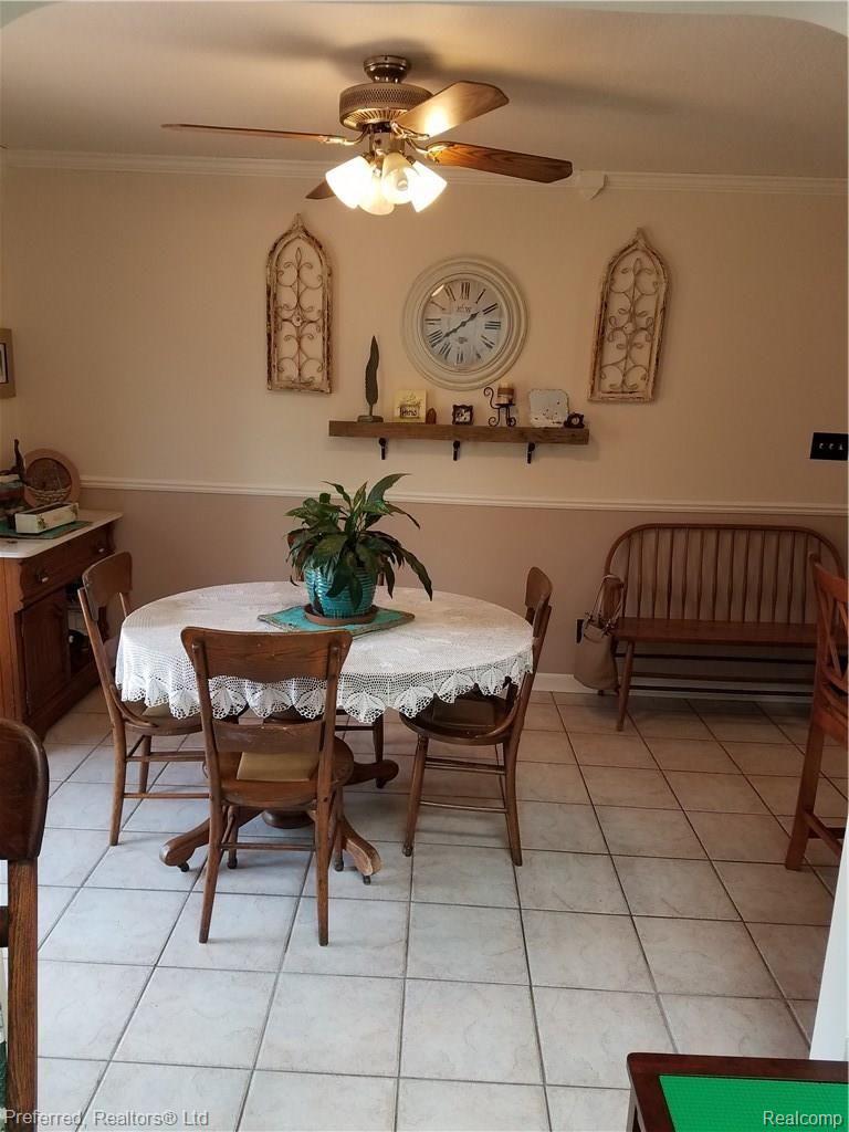 24489 Waltz Road New Boston, MI 48164 - Photo 12 of 49 dining2.jpg