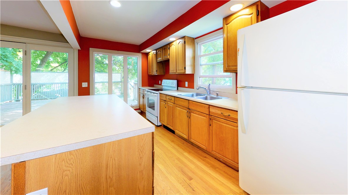 12 Pierce Street Coventry, RI 02816 - Photo 3 of 28 Gallery Image 3