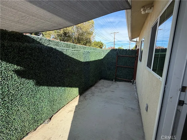 $2,200 | 22809 Gault Street, West Hills, CA 91307