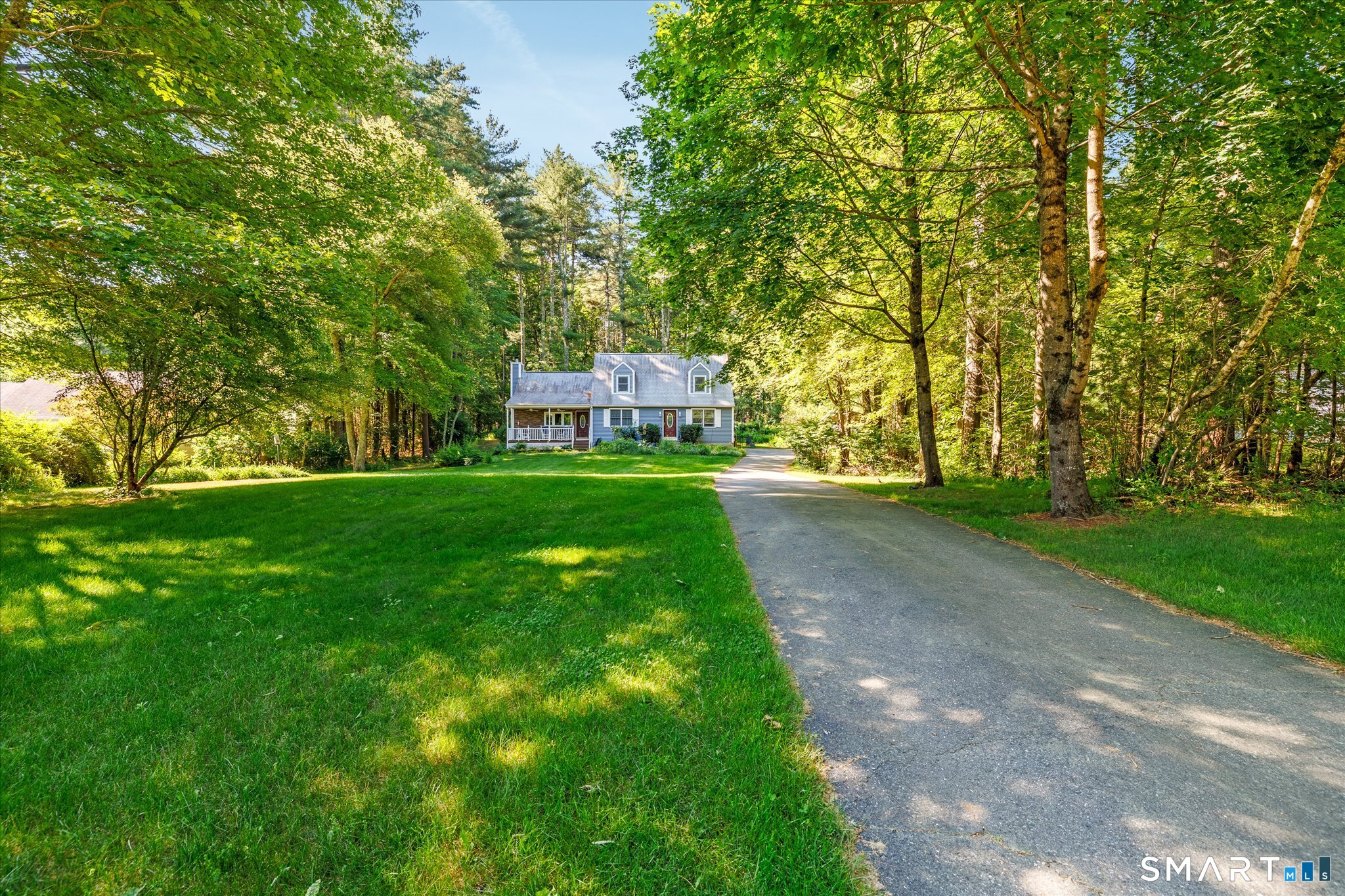 61 Philip Lane Killingly, CT 06241 - Photo 2 of 32