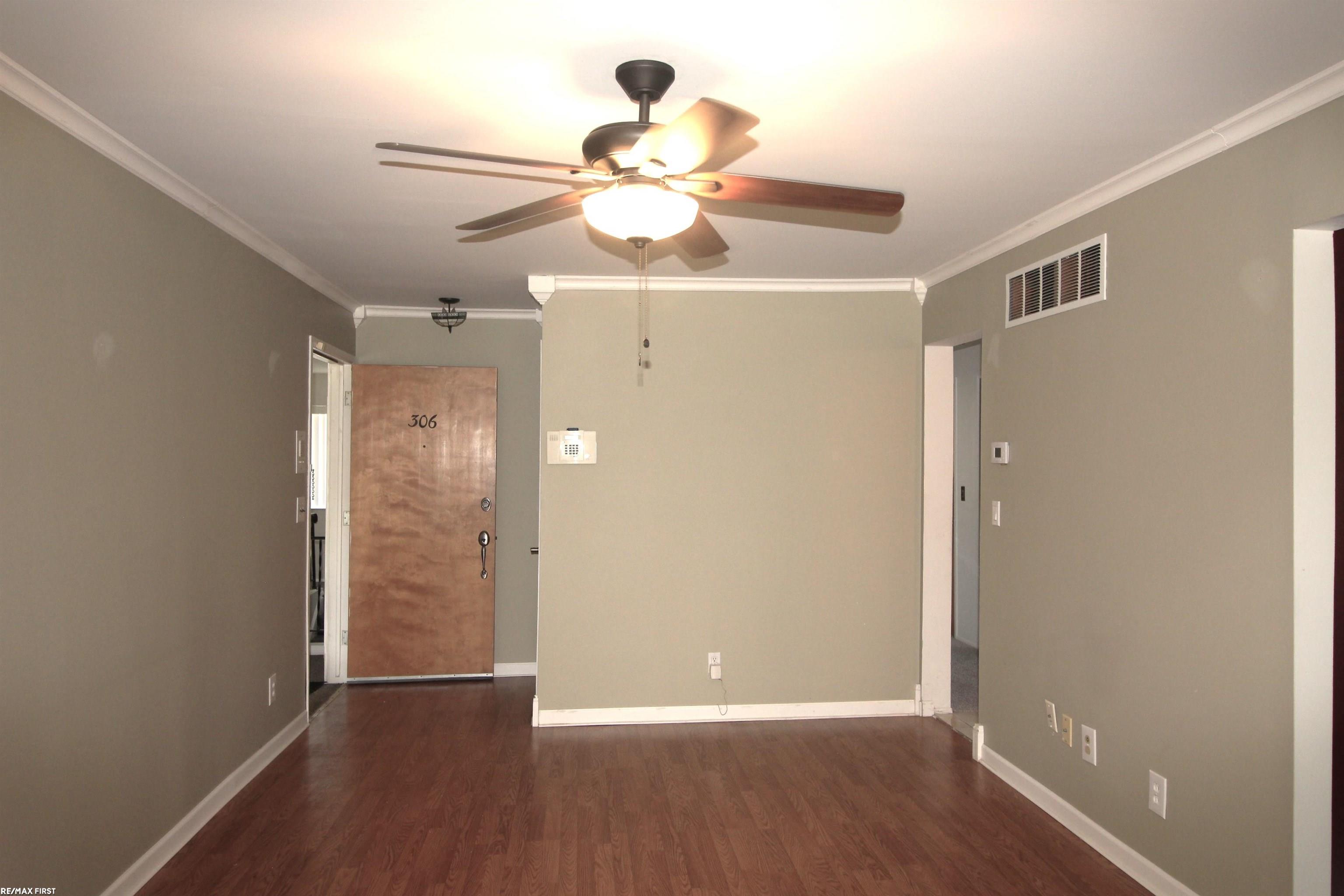 29306 Hoover Road Warren, MI 48093 - Photo 4 of 29