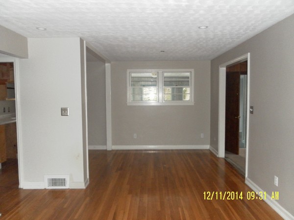 96 Homestead Road Holden, MA 01520 - Photo 2 of 12 Gallery Image 2