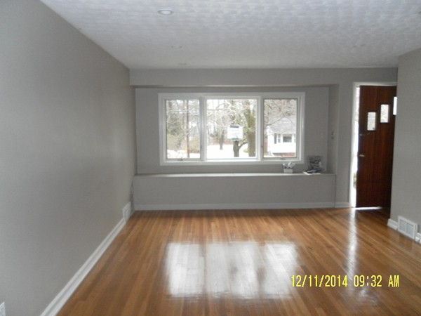 96 Homestead Road Holden, MA 01520 - Photo 4 of 12 Gallery Image 4