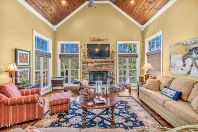 $460,000 | 26 County Road 262, Unit 222, Iuka, MS 38852