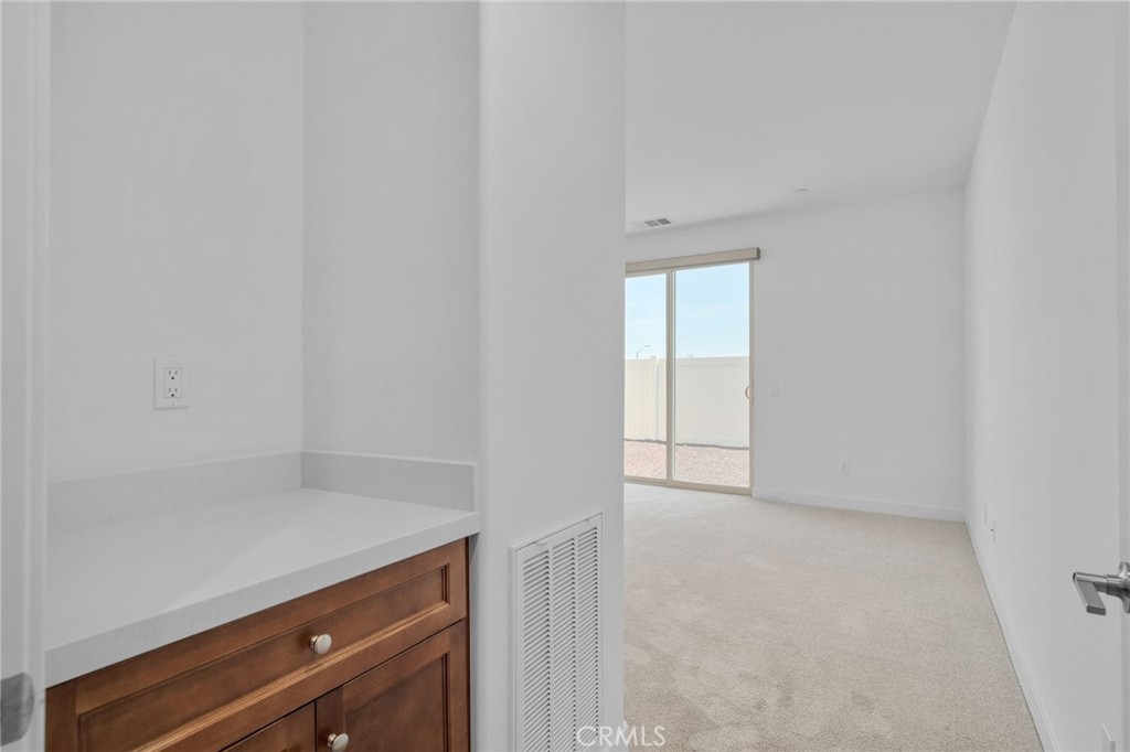 1649 Spring Run Lane Beaumont, CA 92223 - Photo 16 of 53 Gallery Image 16