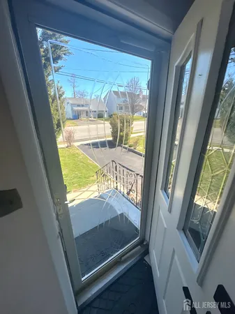 $3,800 | 182 Bloomfield Avenue, Iselin, NJ 08830