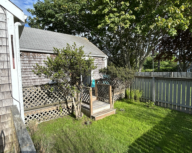 7 Clifton Street Nantucket, MA 02554 - Photo 18 of 19