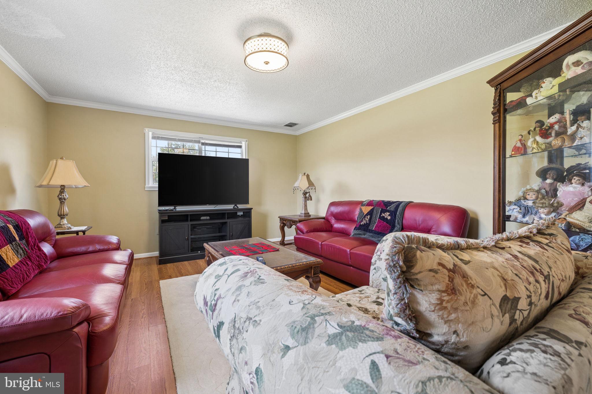 14917 Compton Road Centreville, VA 20121 - Photo 7 of 72 Formal Living Room