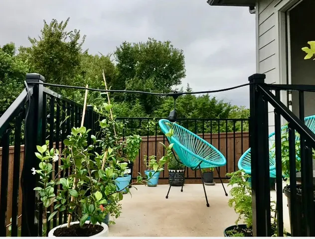 $2,300 | 7305 Conway Drive, Unit 503, Austin, TX 78745