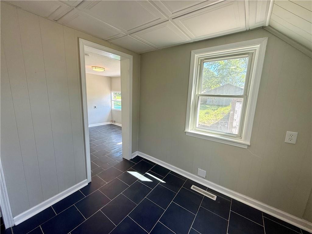 403 East Chestnut Street Archie, MO 64725 - Photo 20 of 36