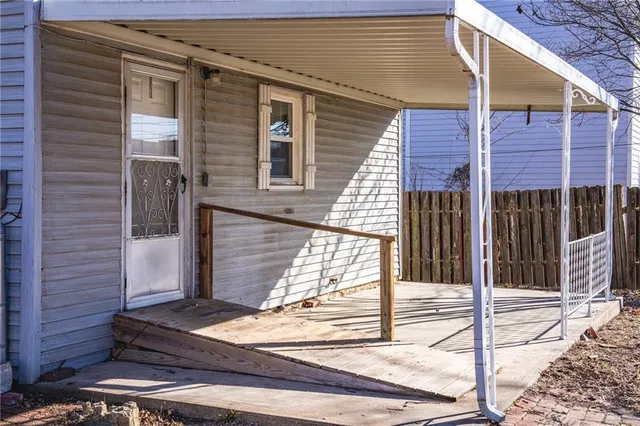 $115,000 | 119 North Garfield Avenue, Chanute, KS 66720