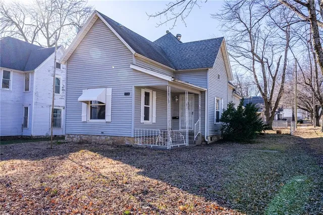 $115,000 | 119 North Garfield Avenue, Chanute, KS 66720