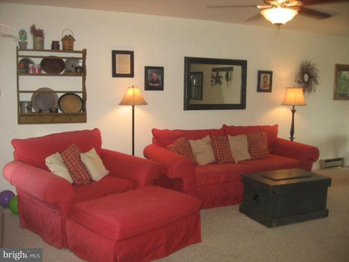 152 Ridge Road Rising Sun, MD 21911 - Photo 10 of 26 Living Room