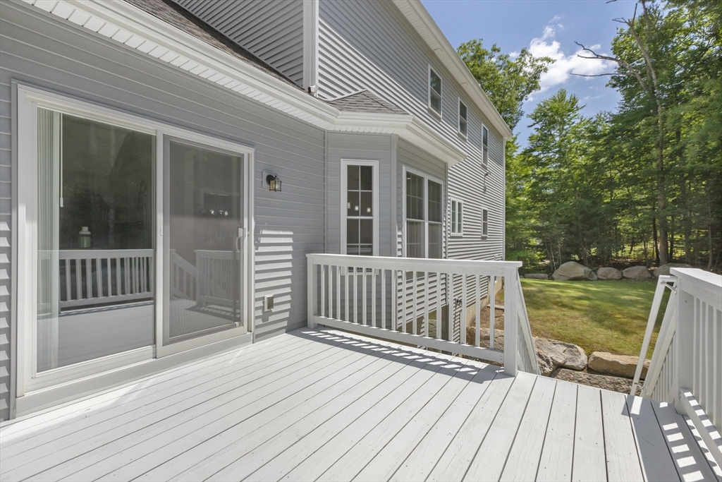 87 Martin Road Douglas, MA 01516 - Photo 8 of 41