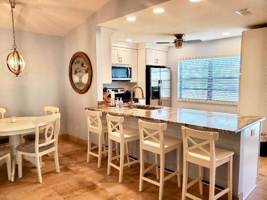 8930 Southwest 21st Court, Unit A Boca Raton, FL 33433 - Photo 3 of 18 j2