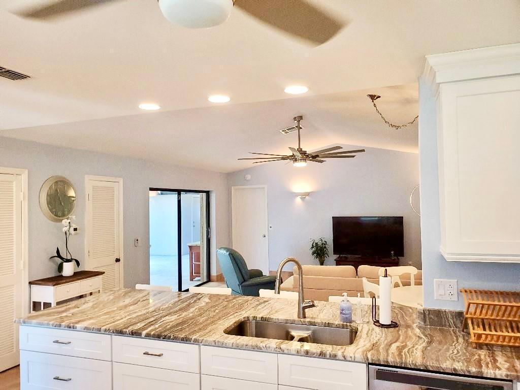 8930 Southwest 21st Court, Unit A Boca Raton, FL 33433 - Photo 4 of 18 j3