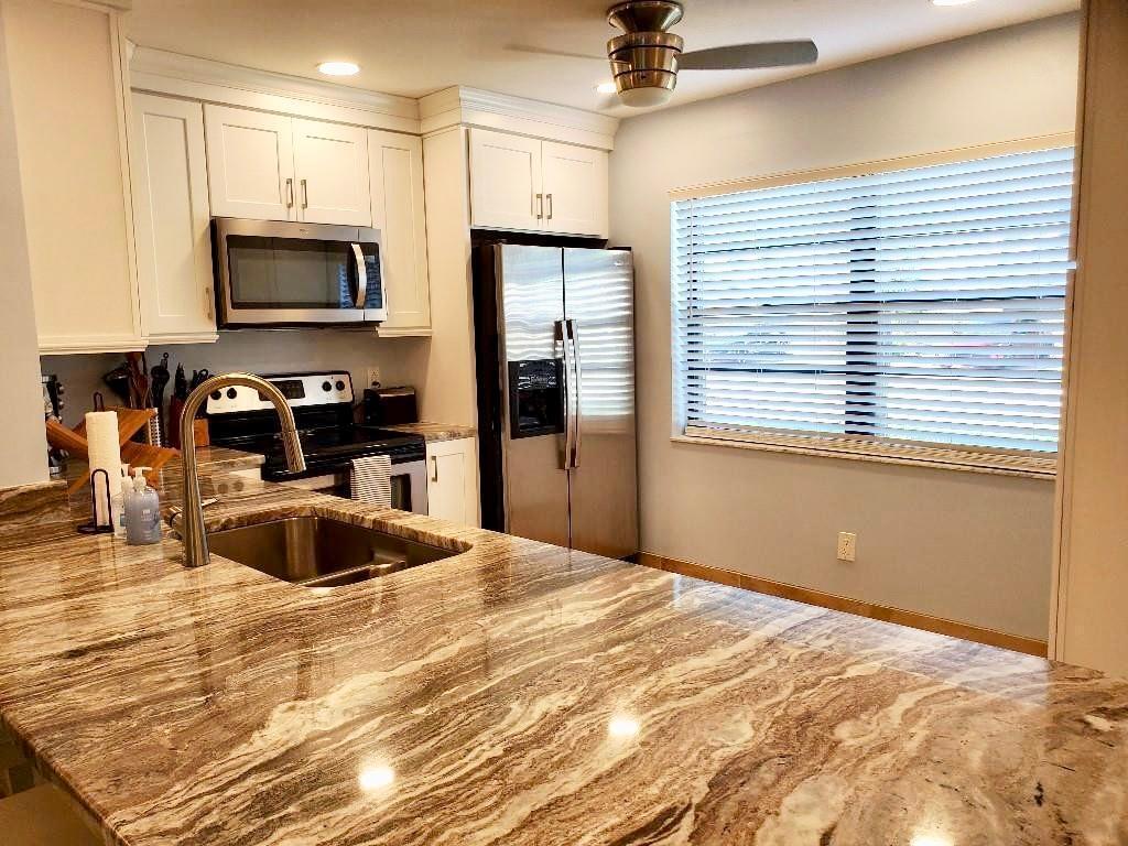 8930 Southwest 21st Court, Unit A Boca Raton, FL 33433 - Photo 5 of 18 j7