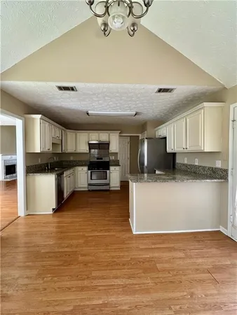 $2,600 | 175 Morton Walk Drive, Johns Creek, GA 30022