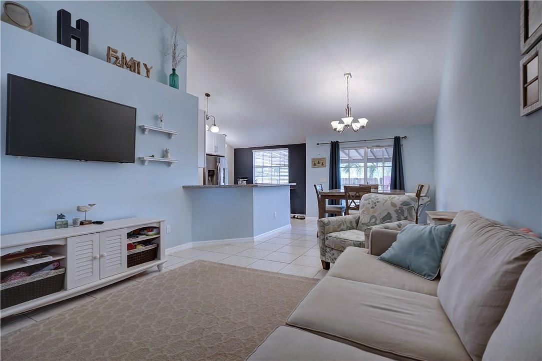 8318 Dynasty Drive Boca Raton, FL 33433 - Photo 4 of 22 Photo 4