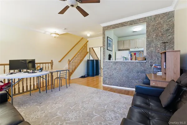 $525,000 | 163 Surf Drive | Harding Park