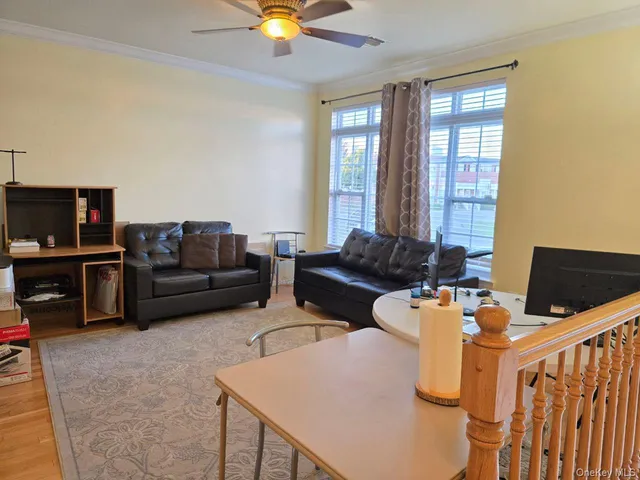 $560,000 | 163 Surf Drive | Harding Park