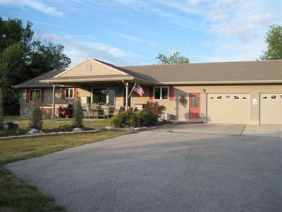 9066 E Loop Hesperia, MI 49421 - Photo 1 of 17 Primary Photo