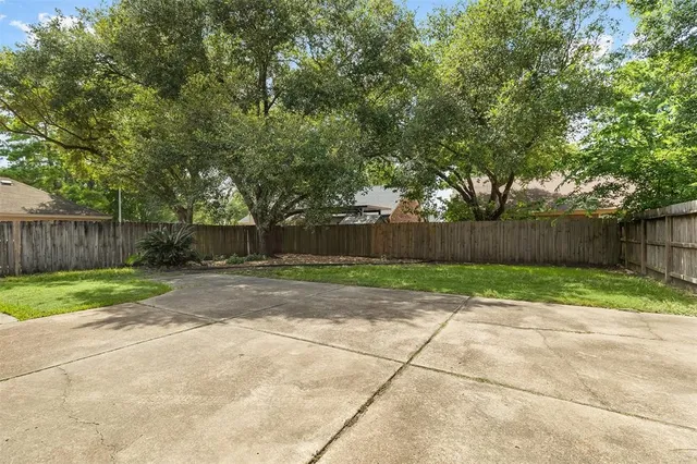 $2,300 | 9410 Calwood Circle, Spring, TX 77379