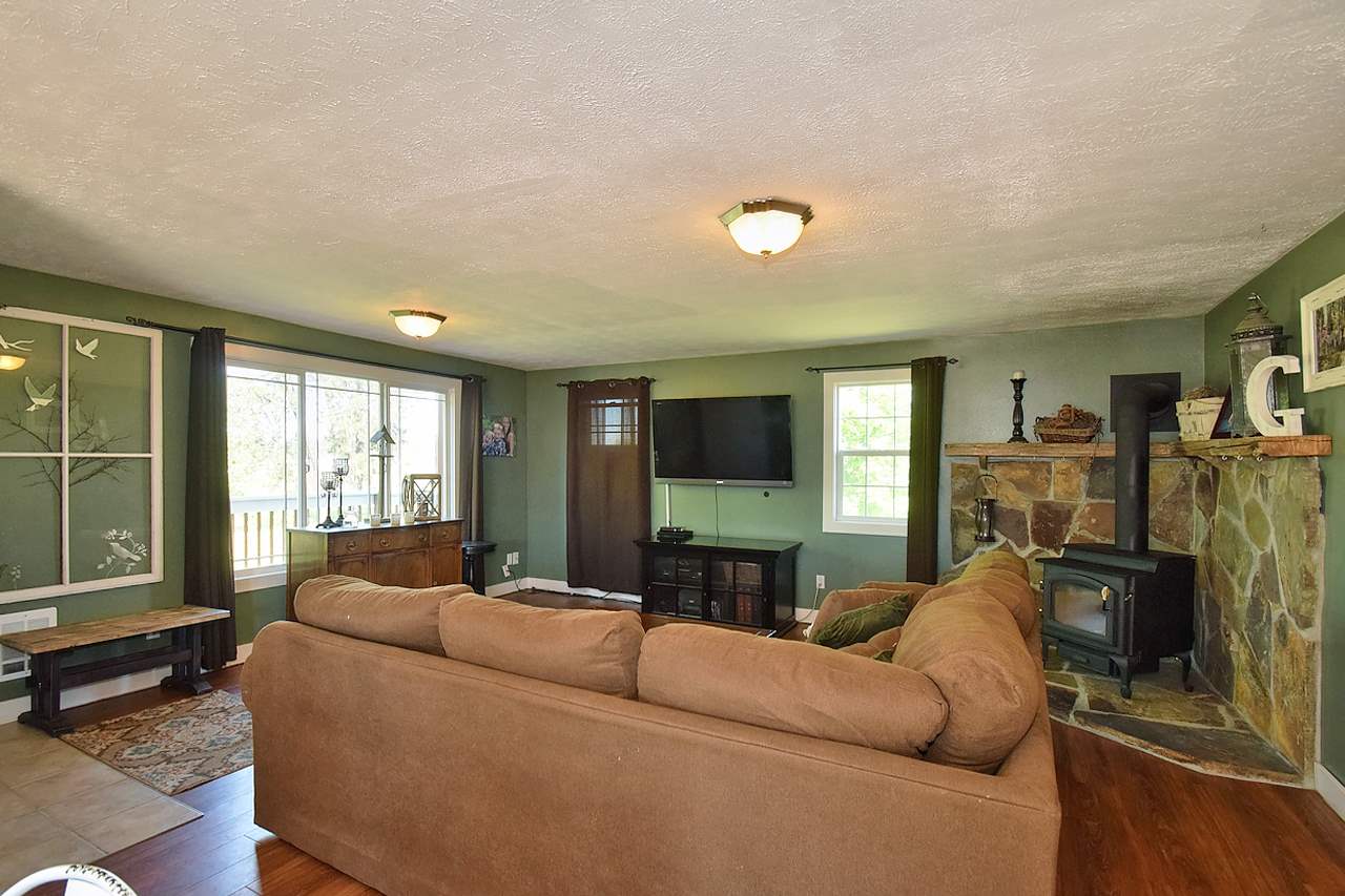 6309 South Assembly Road Spokane, WA 99224 - Photo 6 of 20